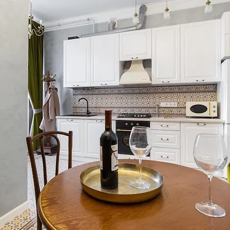 Apartment смольського, 6
