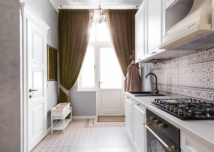 смольського, 6 Apartamento